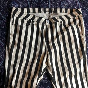 BEETLE JUICE PANTS, SIZE 17/18